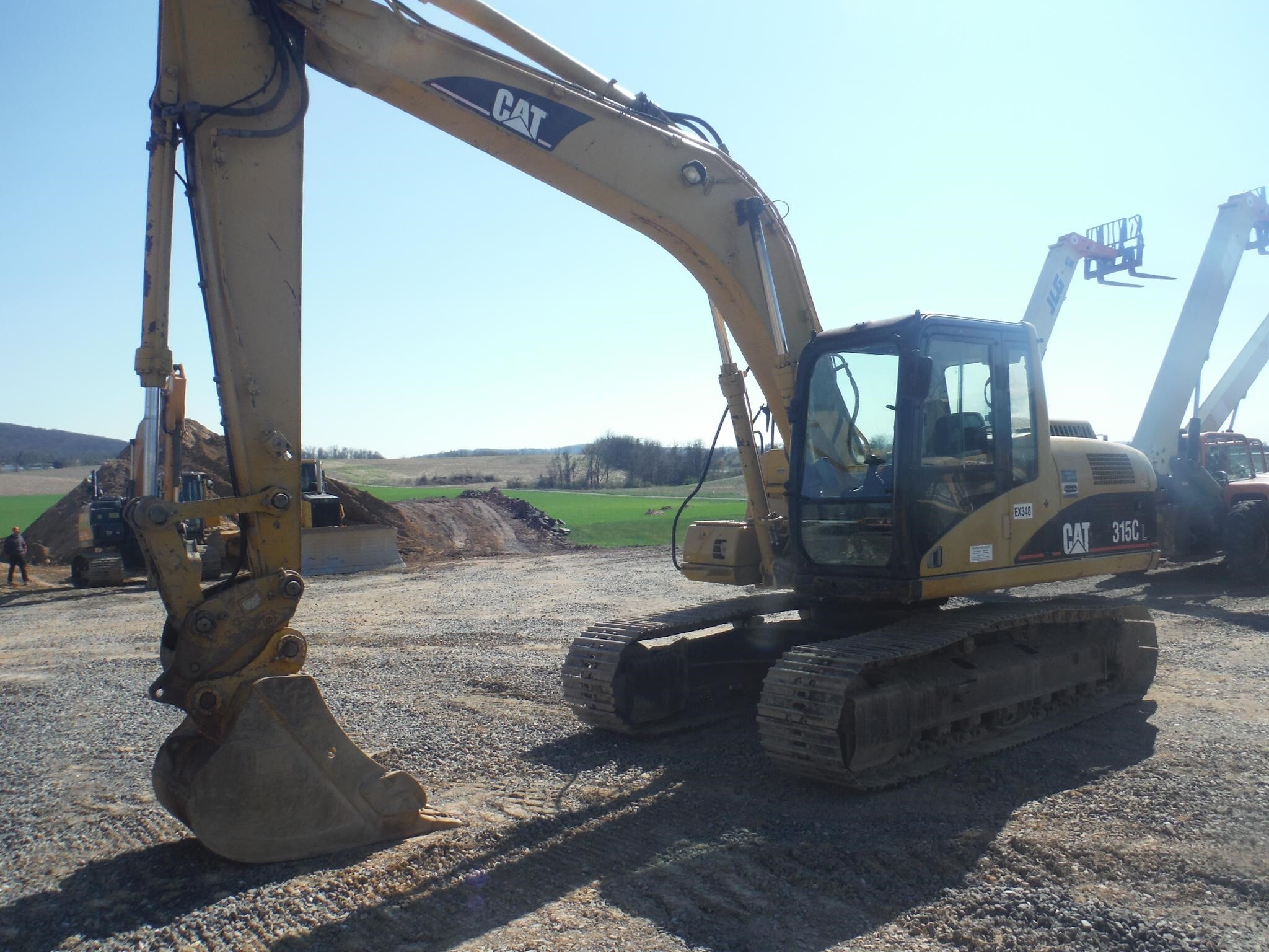 2005 CATERPILLAR 315CL in Milton, PA