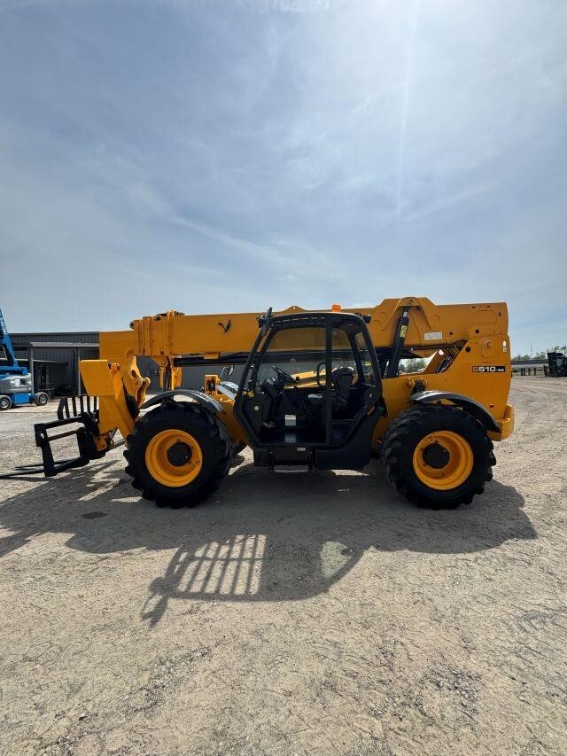 2017 JCB 510-56 in Conway, AR