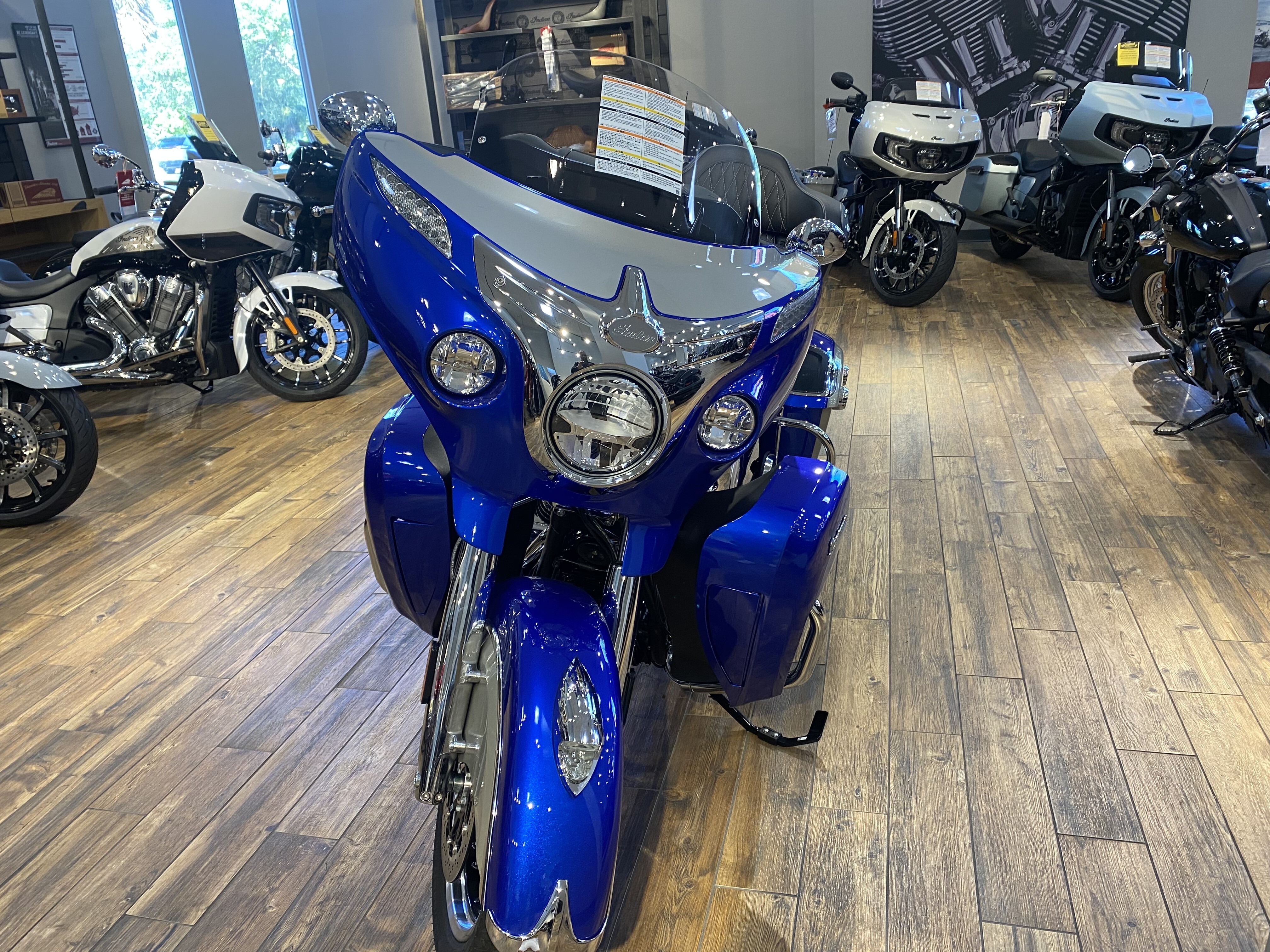 2026 Indian Motorcycle Roadmaster® with PowerBand Audio Package BASE WITH POWERBAND AUDIO PACKAGE in Savannah, GA
