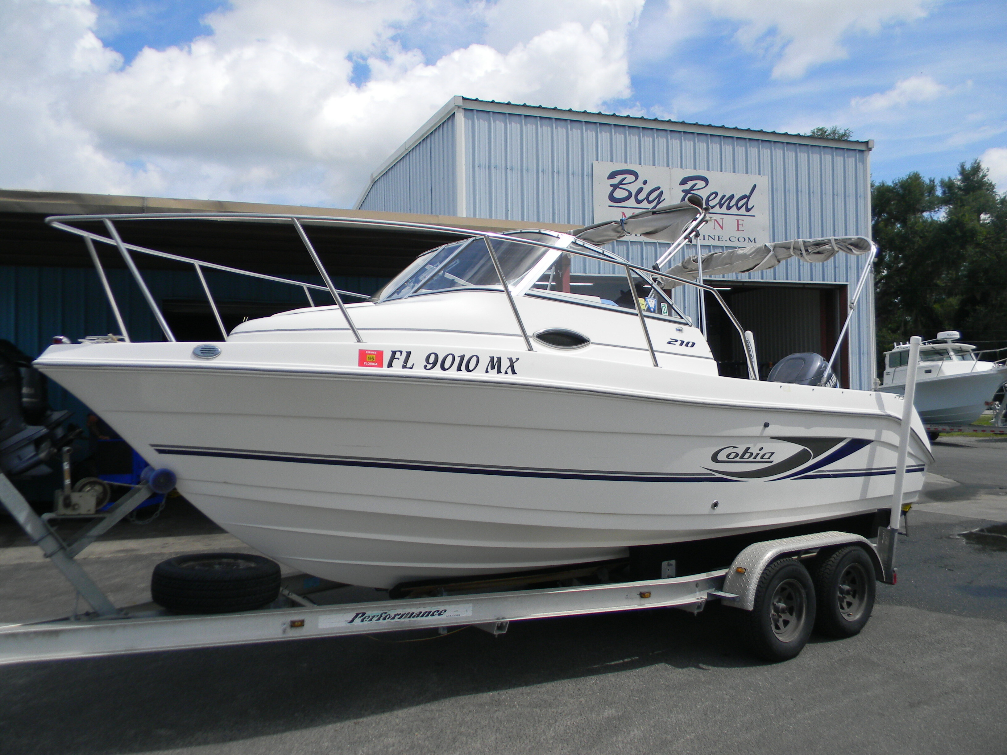 2004 Cobia 210 in perry FL