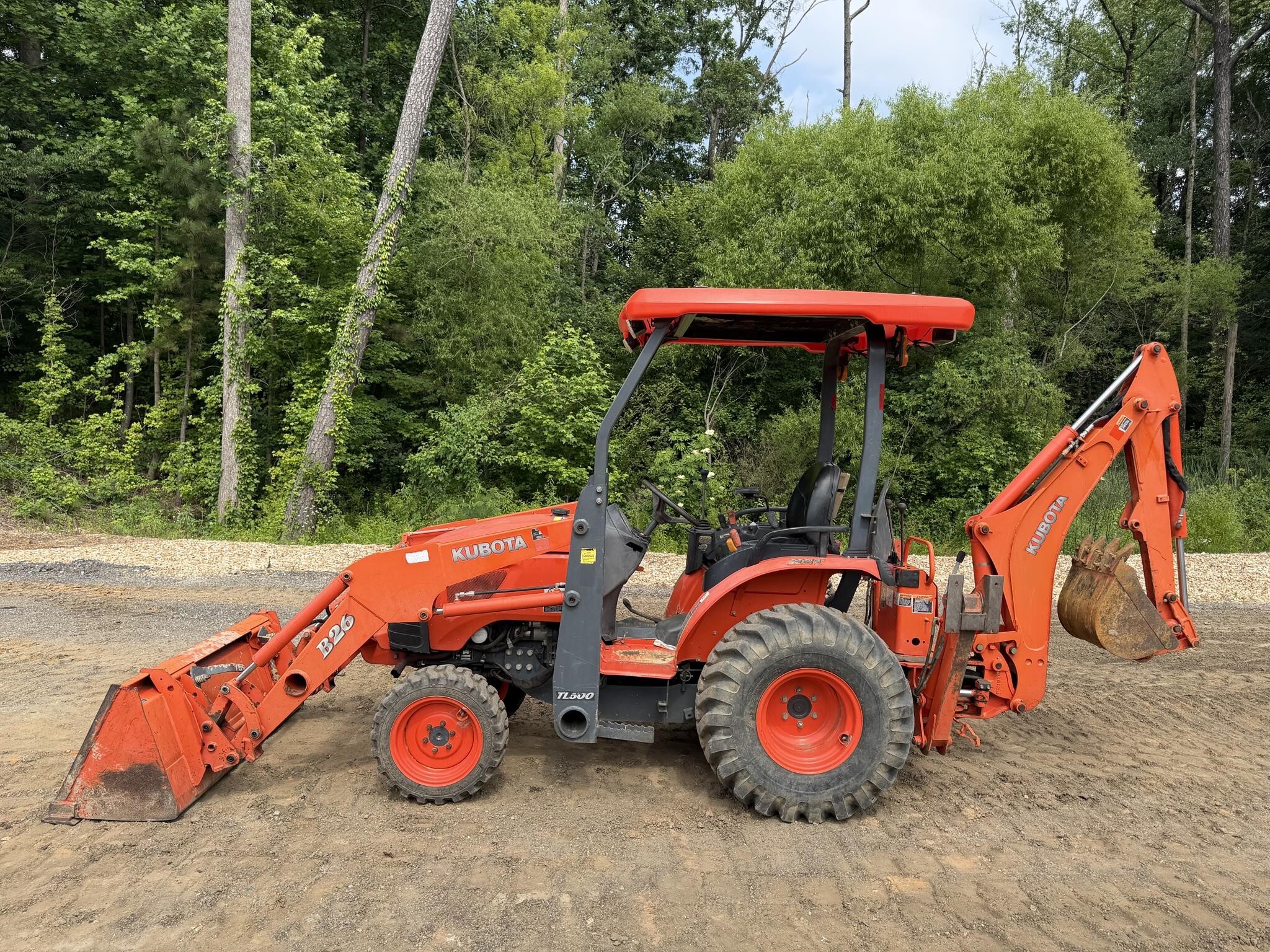 2013 KUBOTA B26 in Cumming, GA