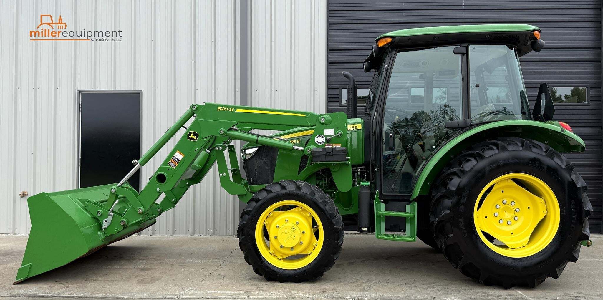 2019 JOHN DEERE 5055E in Heber Springs, AR