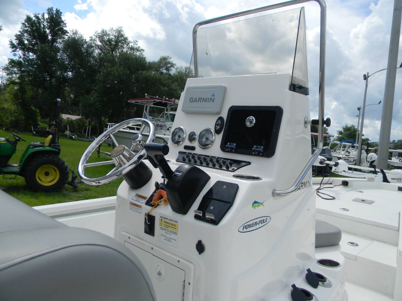 A photo of this 2022 Avid Boats 21 FST