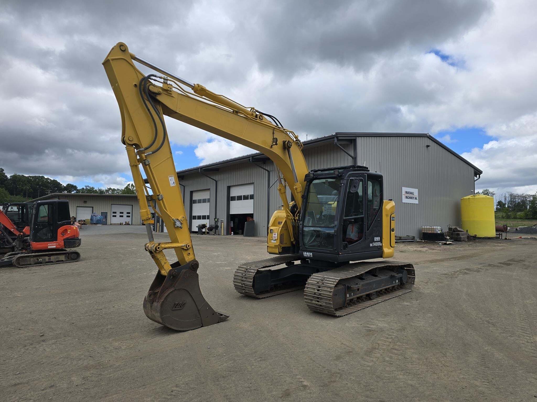 2023 KOBELCO SK140SR LC-7 in Middletown, NY