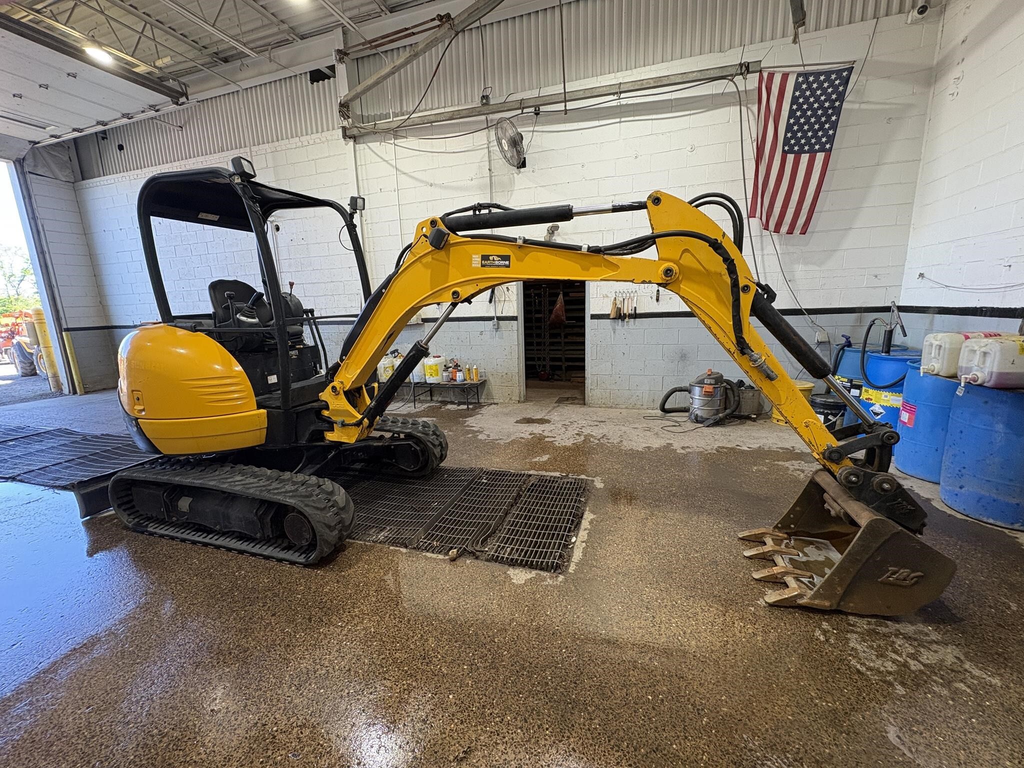 2018 JCB 8029CTS in Warrington, PA
