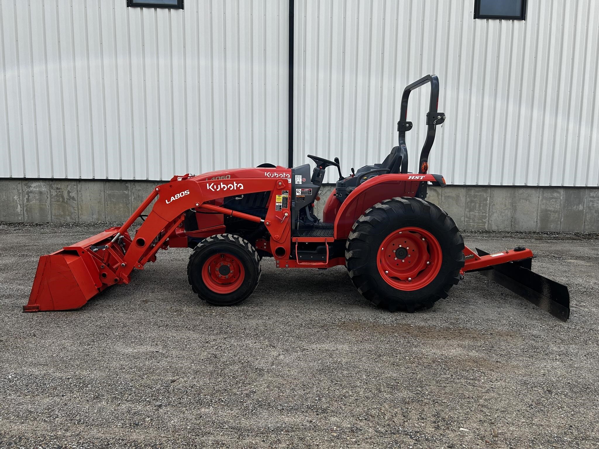 2022 KUBOTA L4060HST-LE in Tustin, MI