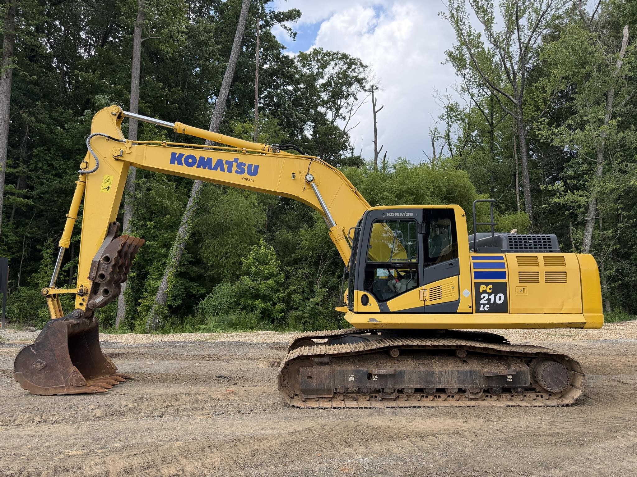 2017 KOMATSU PC210 LC-11 in Cumming, GA