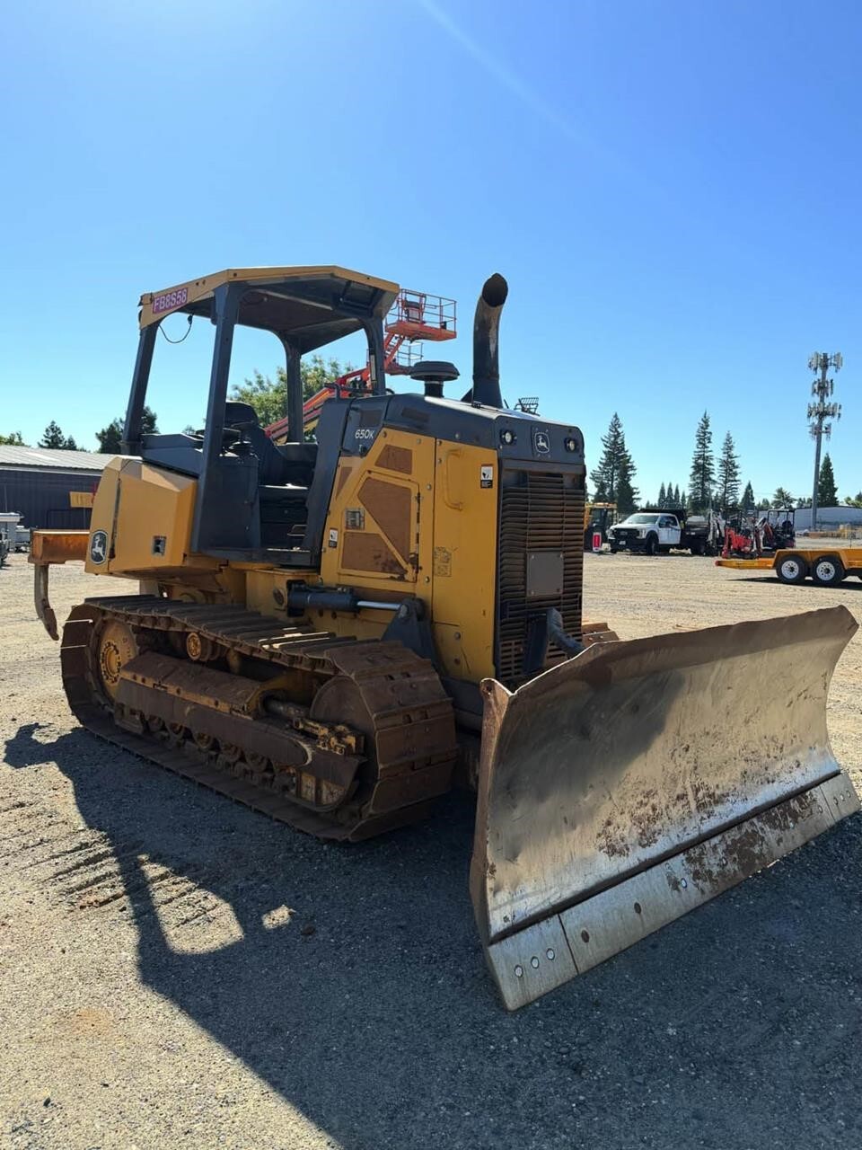 2015 DEERE 650K XLT in Chantilly, VA