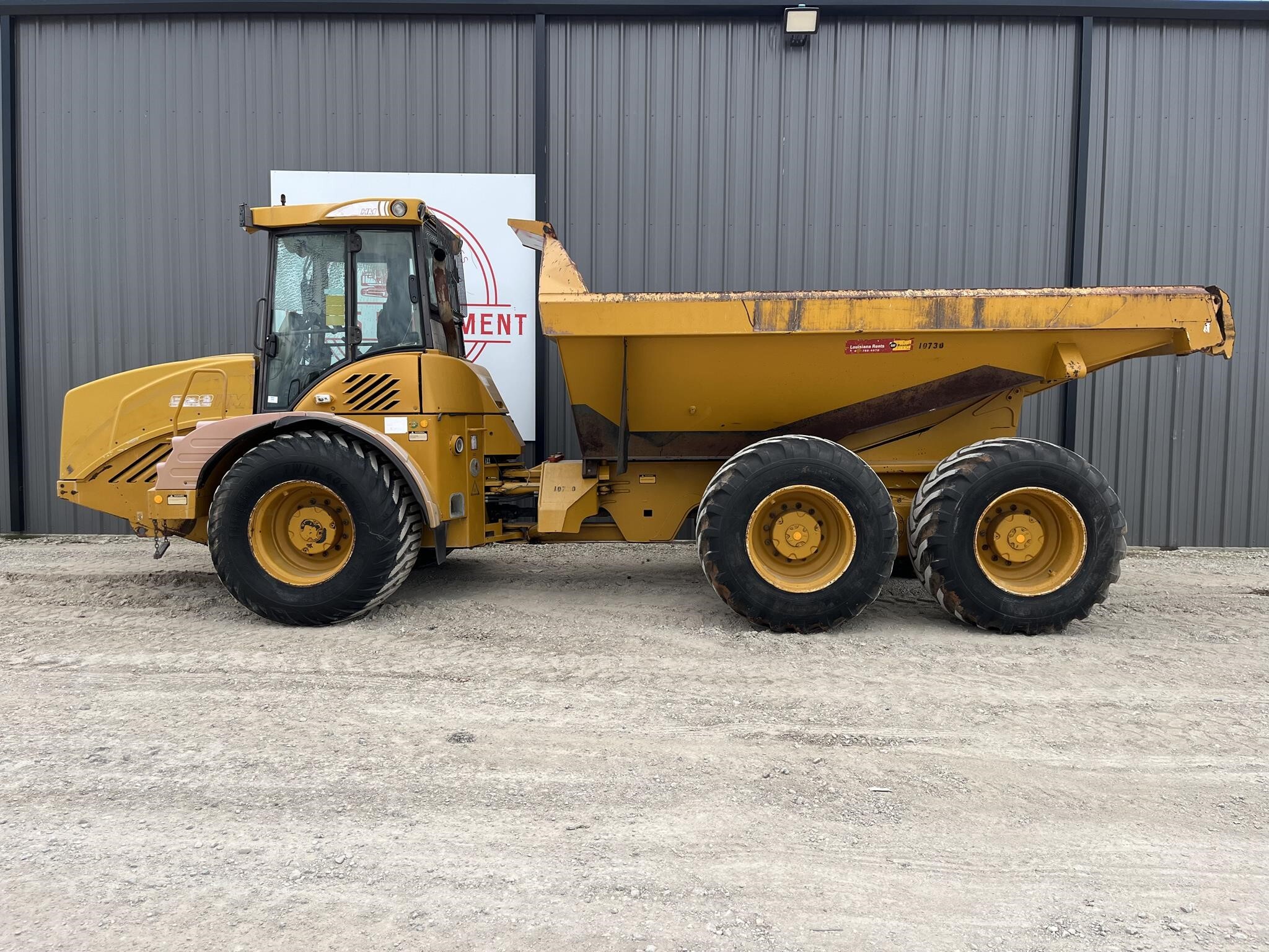 2013 HYDREMA 922HM in Van Alstyne, TX