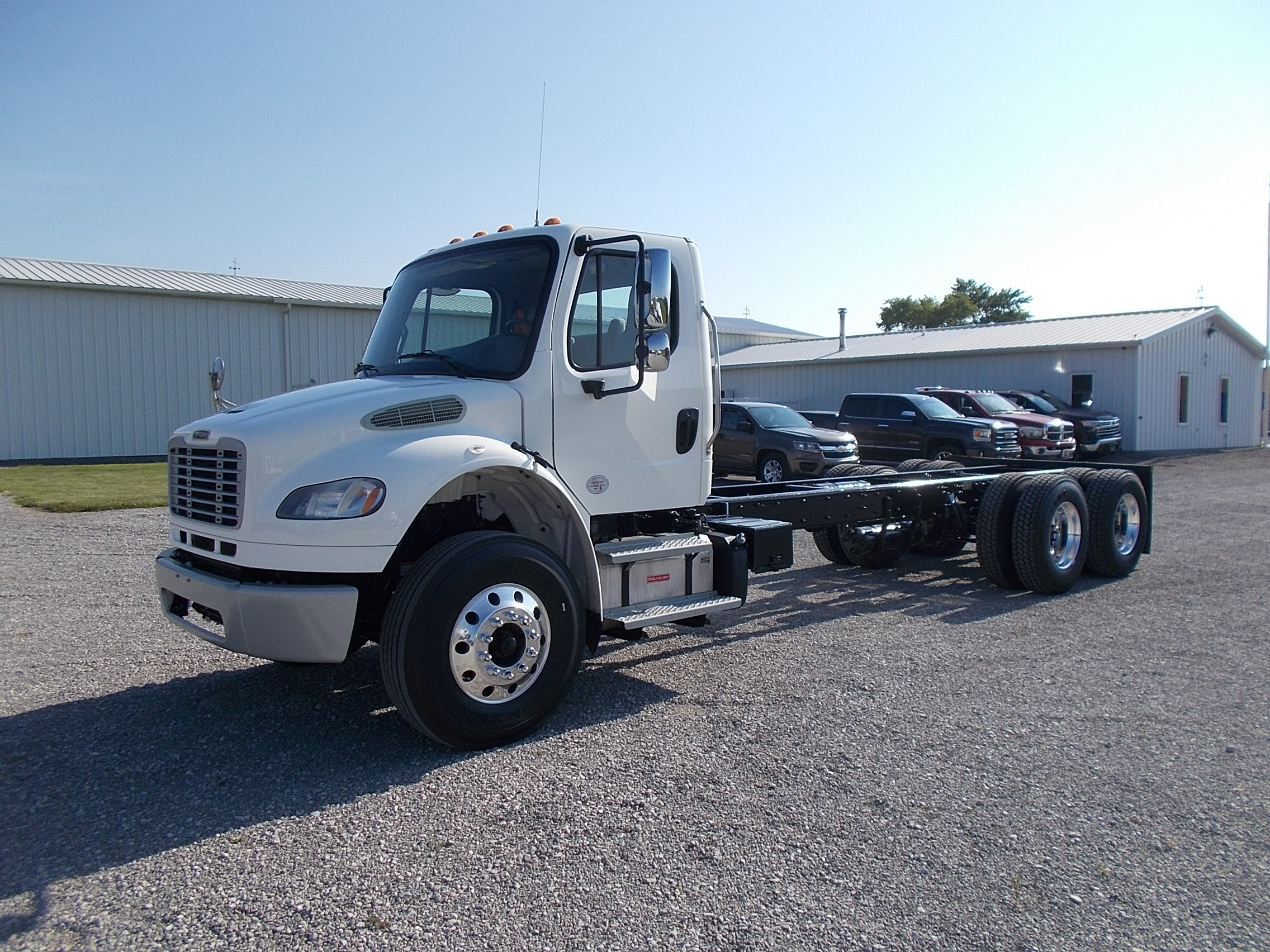 2020 FREIGHTLINER BUSINESS CLASS M2 106 in Saint Marys, OH