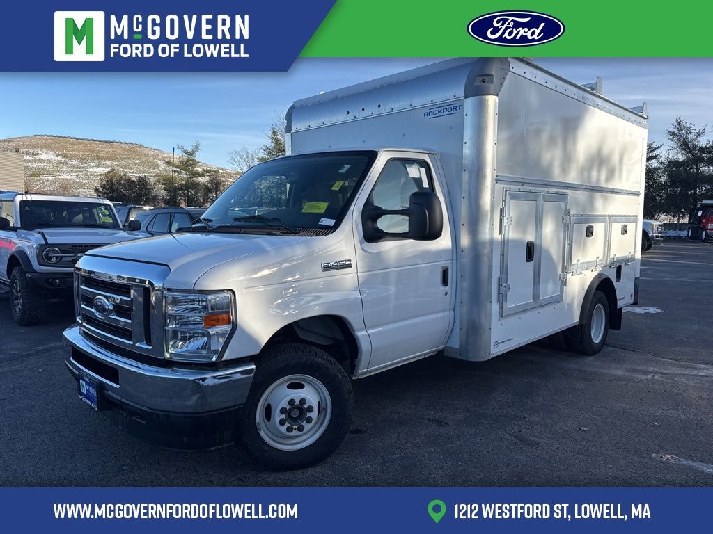 2024 FORD ECONOLINE in Lowell, MA