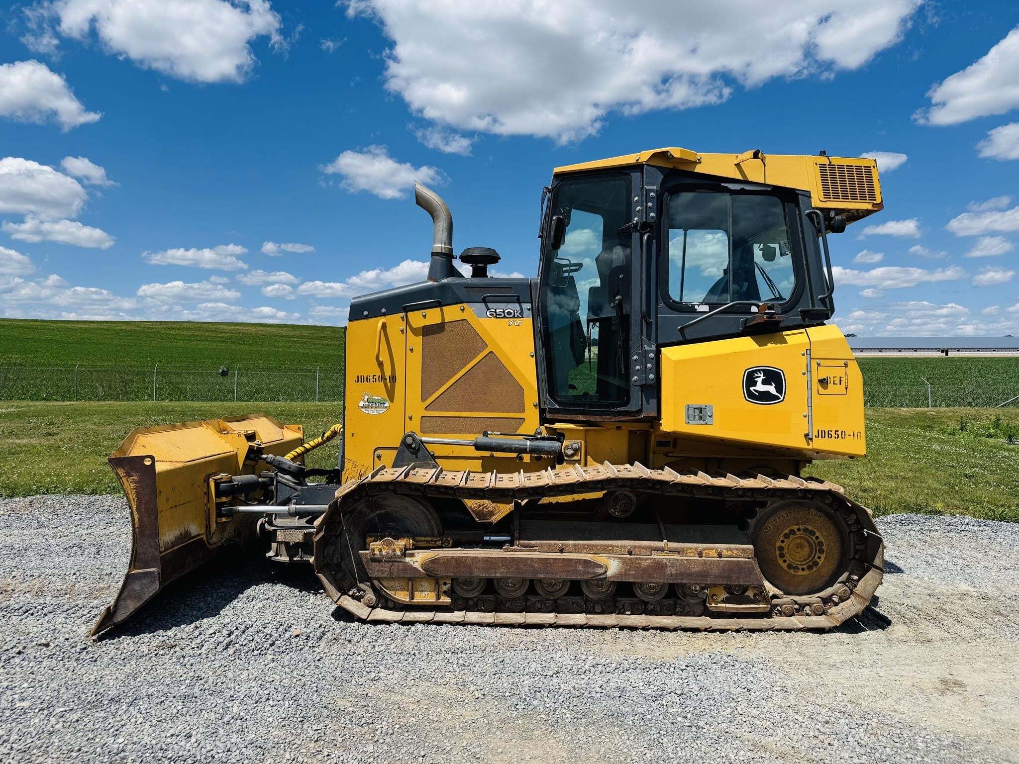 2015 DEERE 650K XLT in Womelsdorf, PA