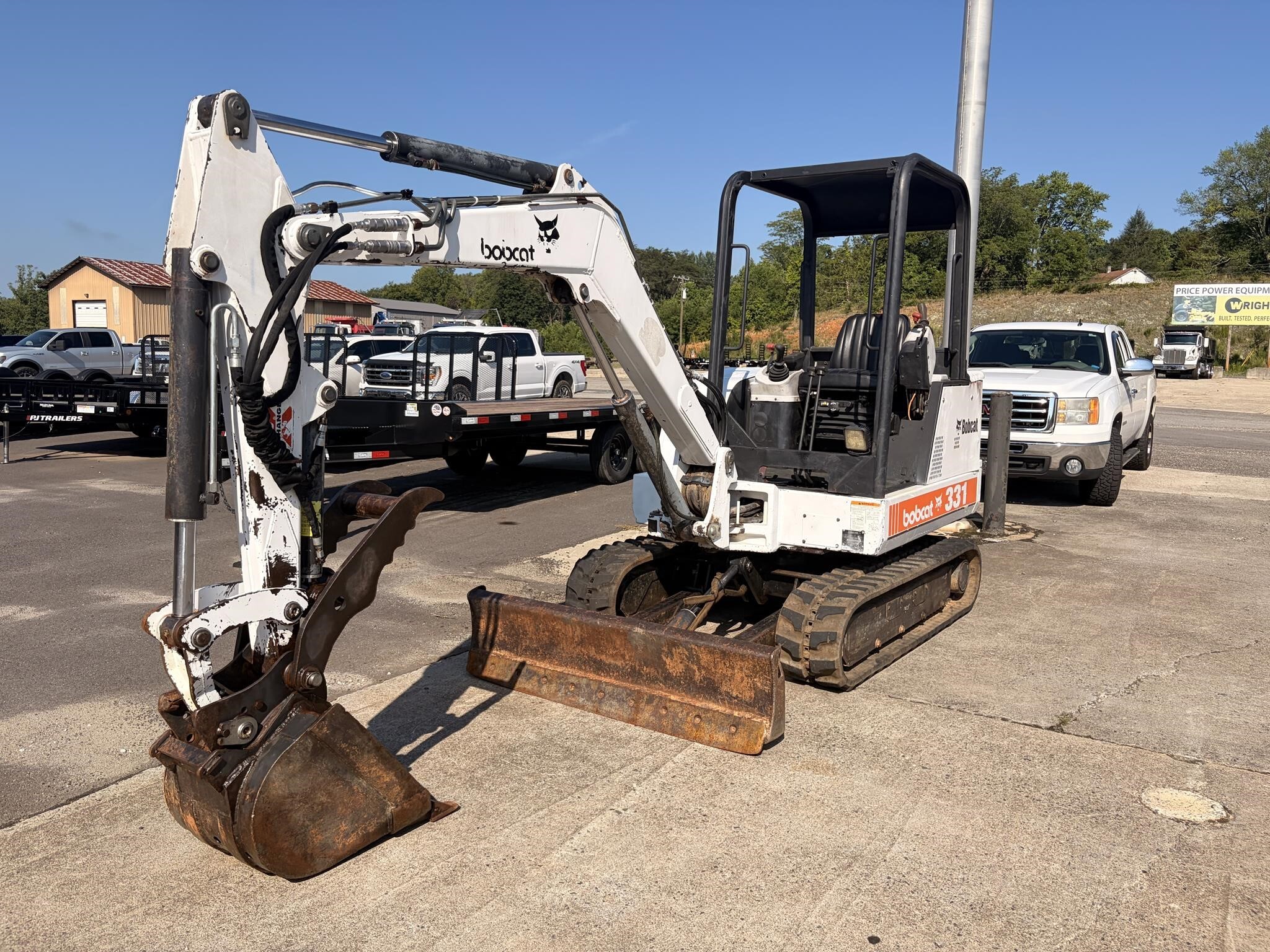 2000 BOBCAT 331 in Mount Airy, NC