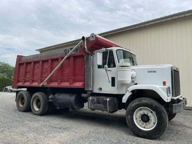 1984 GMC GENERAL in Bordentown, NJ