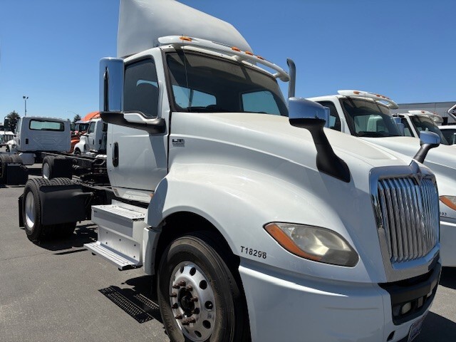 2018 INTERNATIONAL LT625 in Turlock, CA