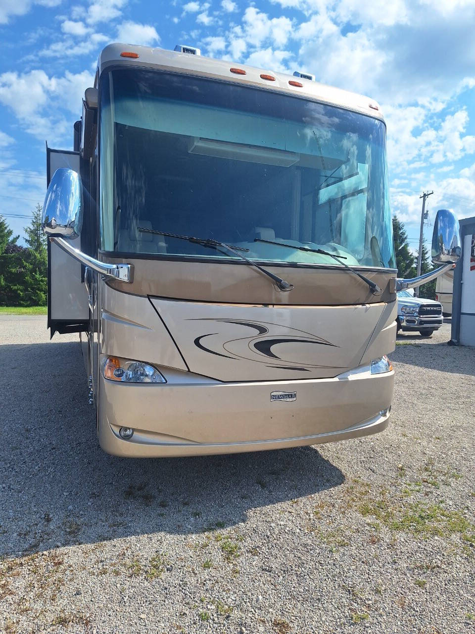 2008 Newmar Ventana 3933 in norwalk OH