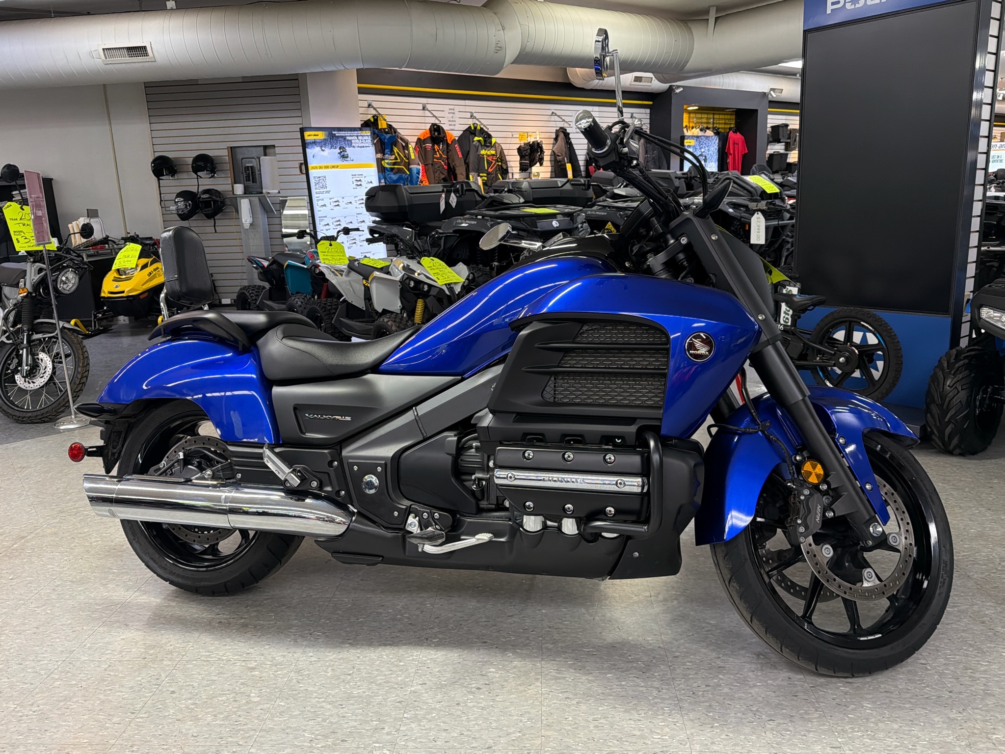 2014 Honda Gold Wing® Valkyrie® BASE in Rutland, VT
