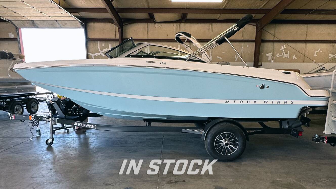 A photo of this 2027 Four Winns HD SERIES
