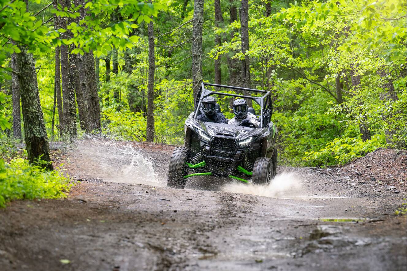 A photo of this 2027 Kawasaki TERYX KRX® 1000 TR