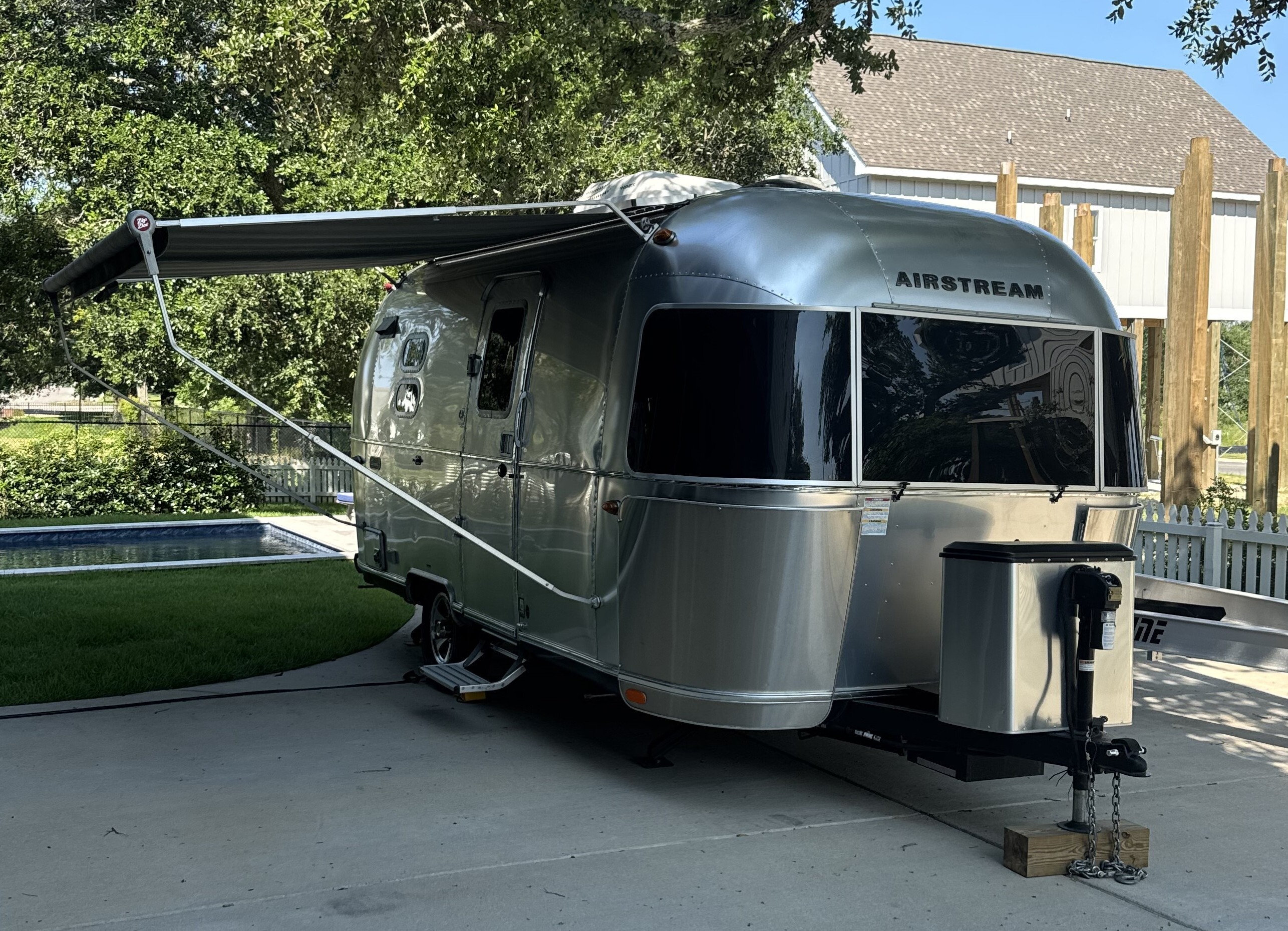 2021 Airstream CARAVEL 20FB RV
