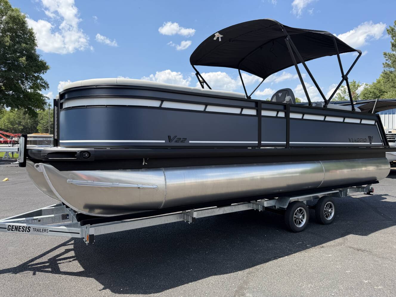 A photo of this 2027 Viaggio Lago V-22U