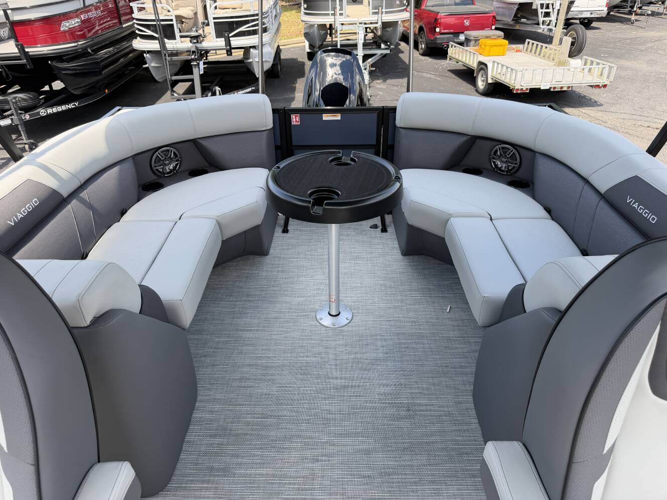 A photo of this 2027 Viaggio Lago V-22U