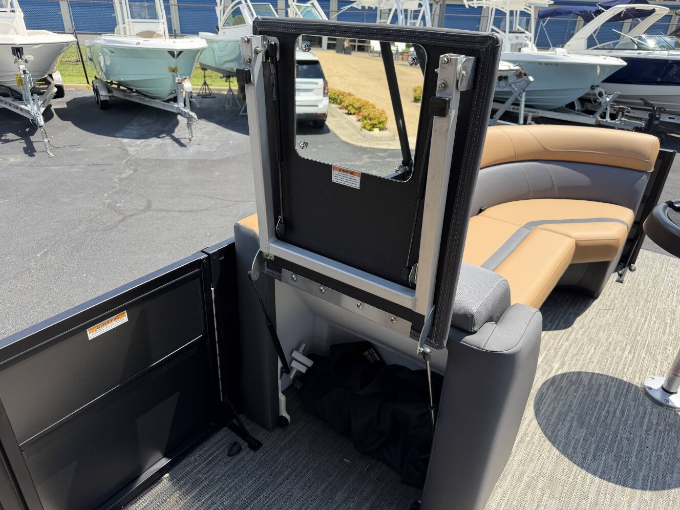 A photo of this 2027 Viaggio Lago X-22S