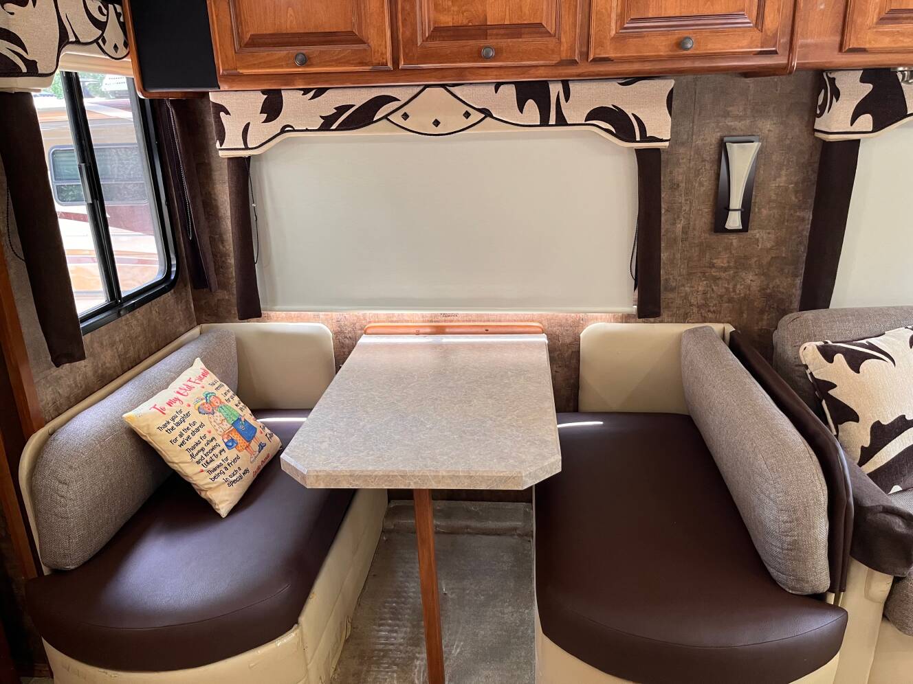 A photo of this 2012 Tiffin Motorhomes ALLEGRO OPEN ROAD 32CA