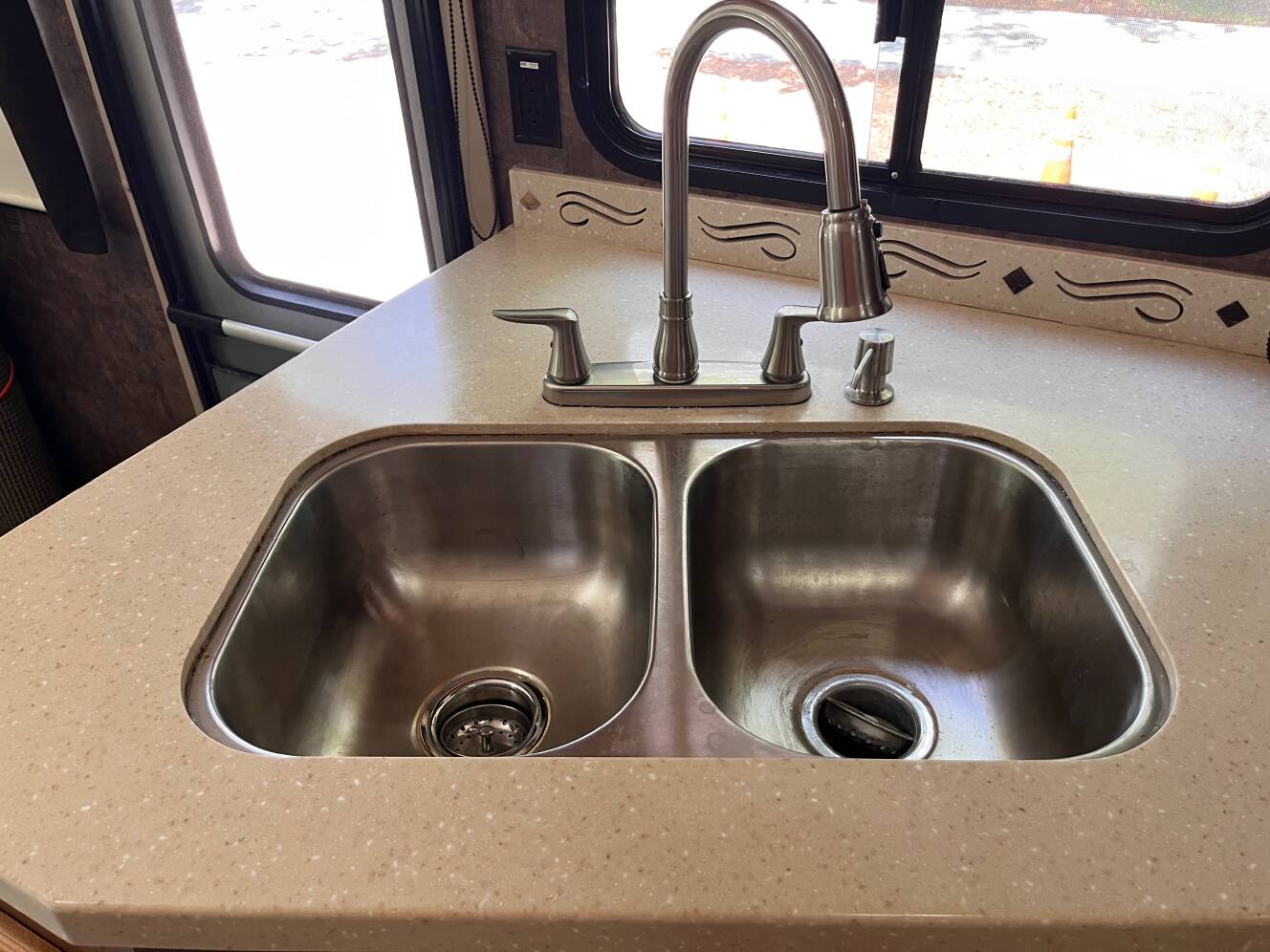 A photo of this 2012 Tiffin Motorhomes ALLEGRO OPEN ROAD 32CA