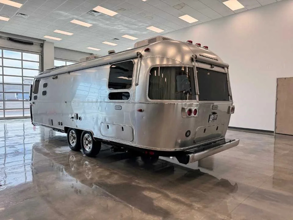 2026 Airstream CLASSIC 28RBT in chandler AZ