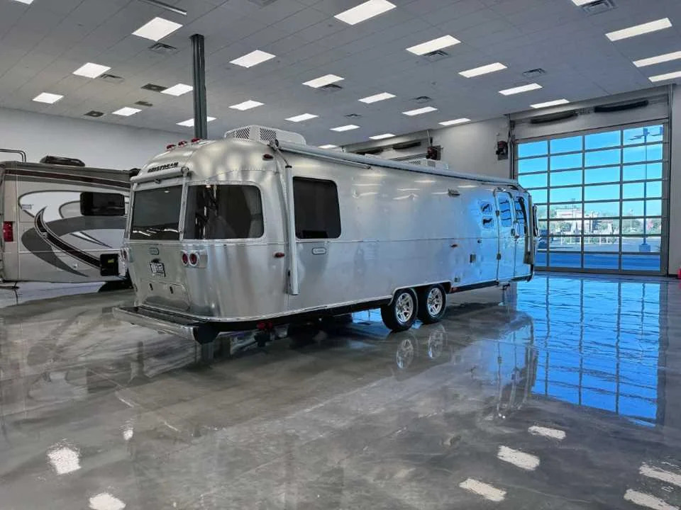 2026 Airstream CLASSIC 30RB in chandler AZ