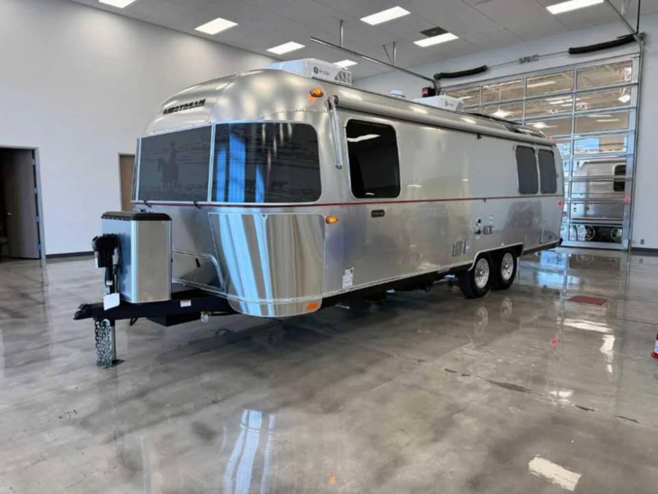 A photo of this 2026 Airstream STETSON 6666 27FBQ HATCH