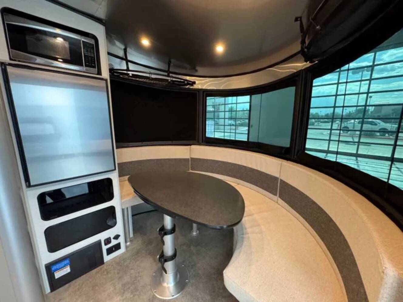 A photo of this 2026 Airstream BASECAMP 20XE