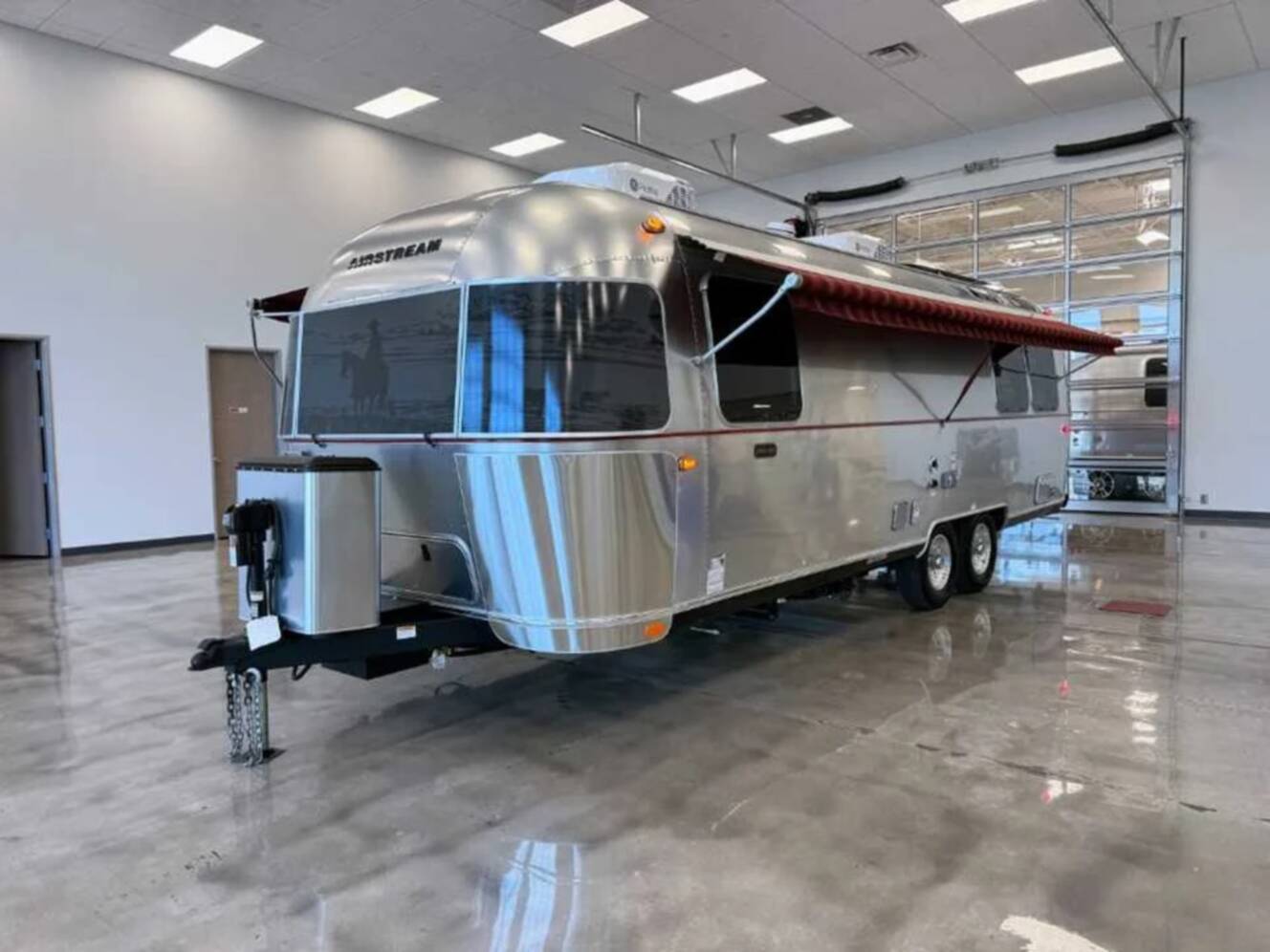 A photo of this 2026 Airstream STETSON 6666 27FBQ HATCH