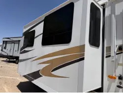 2009 CARRIAGE CAMEO 35SB3