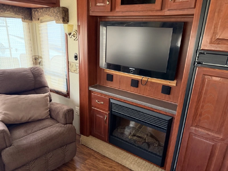 2009 CARRIAGE CAMEO 35SB3
