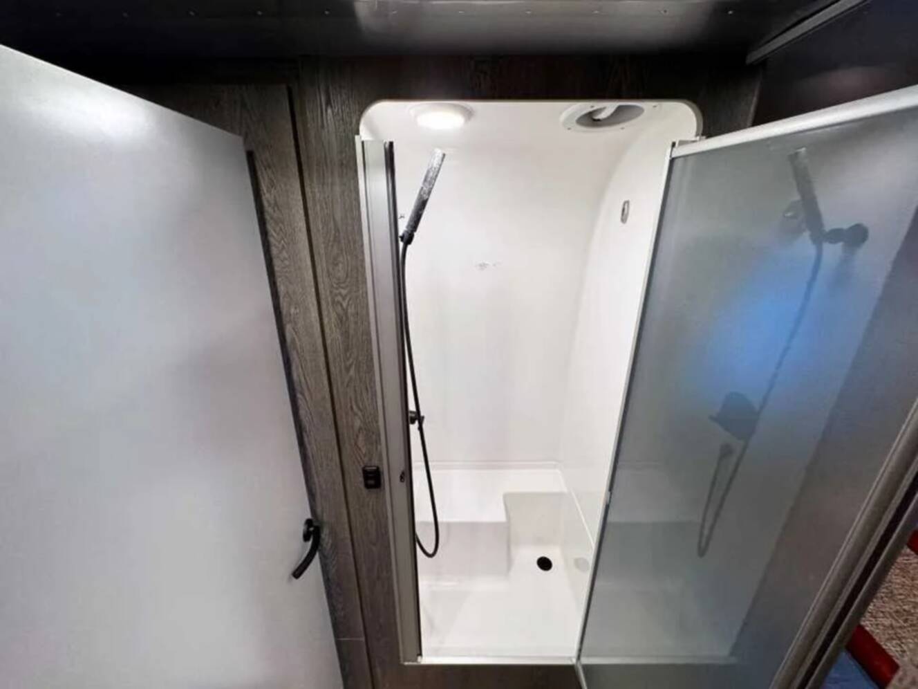 A photo of this 2026 Airstream STETSON 6666 27FBQ HATCH