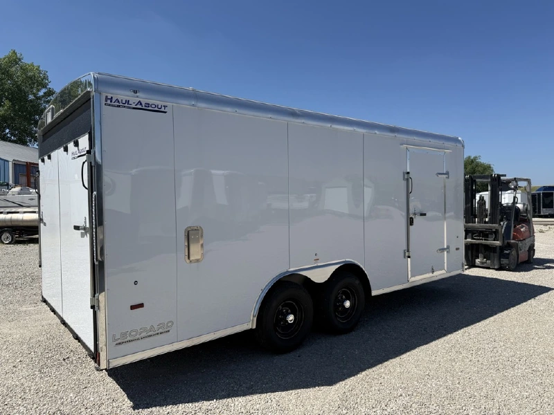 2027 HAUL ABOUT LPD8518TA3