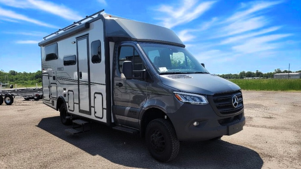 2025 Winnebago EKKO SPRINTER 23B Class B+ RV