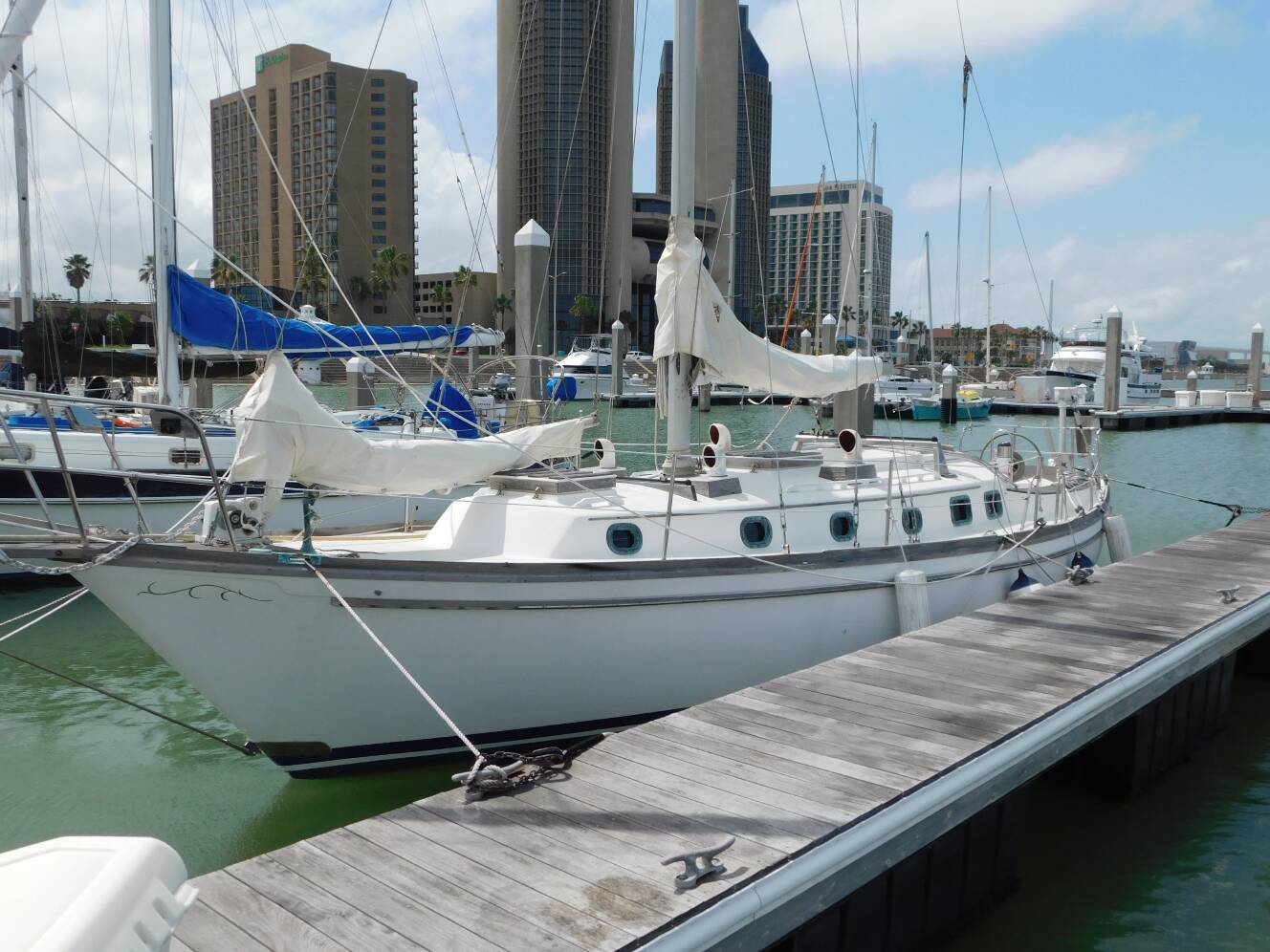 A photo of this 1988 Shannon 37 Cutter Sloop