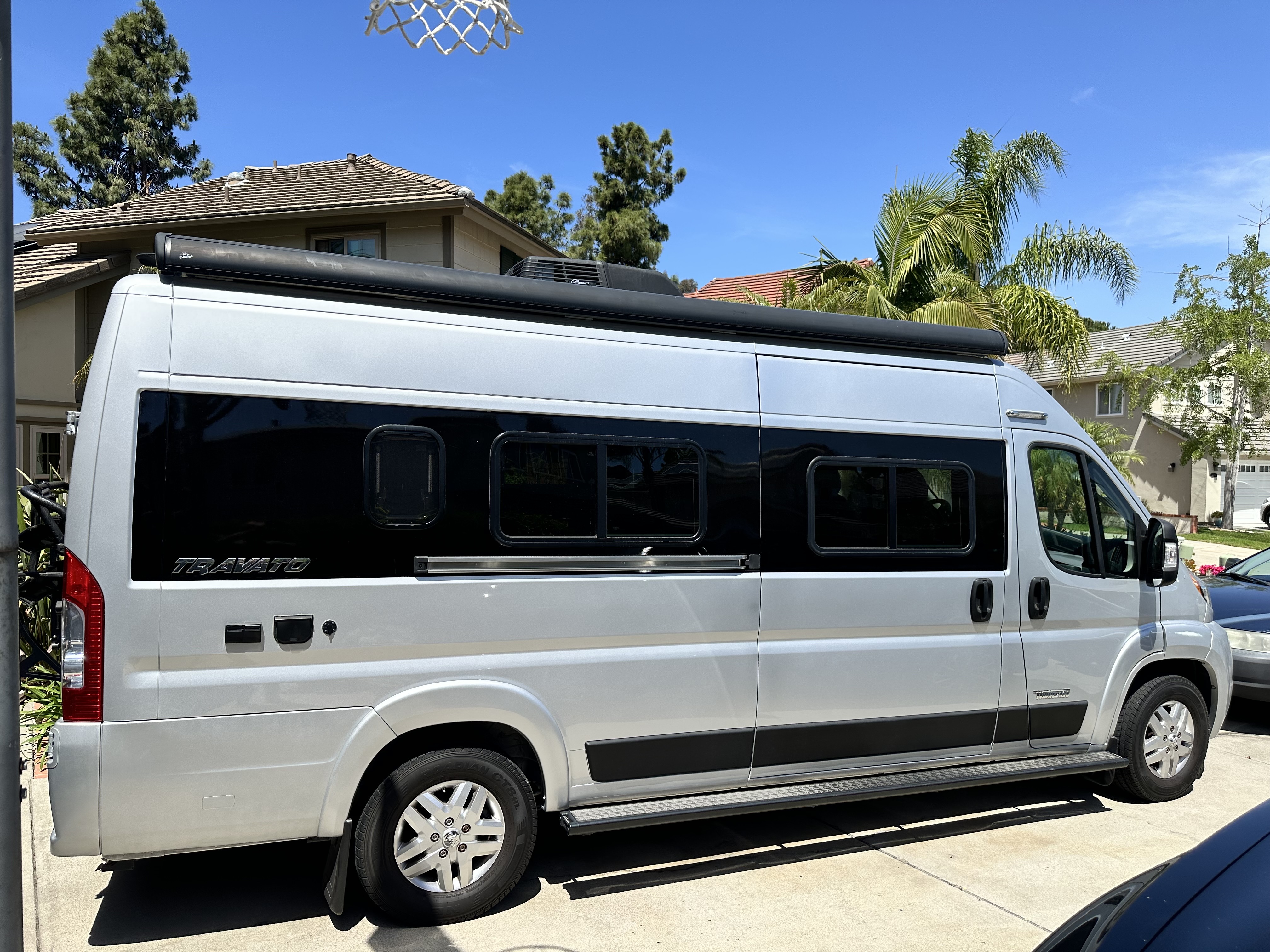 2022 Winnebago TRAVATO 59K RV