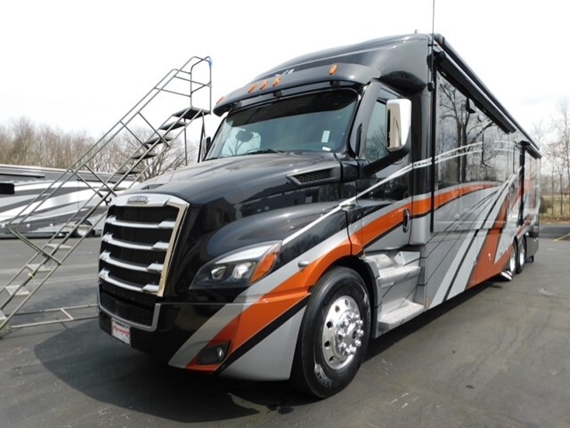 2023 Renegade XL X43DB RV