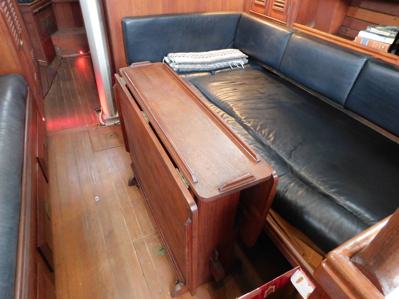 A photo of this 1988 Shannon 37 Cutter Sloop
