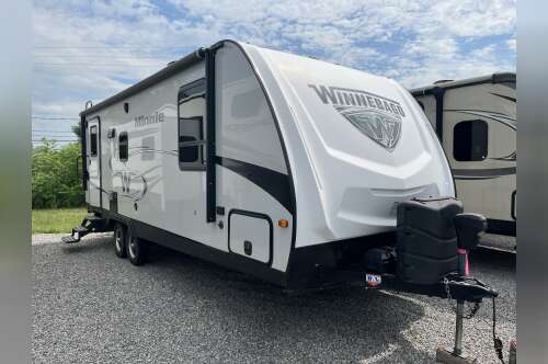 2018 Winnebago Minnie 2250DS in west milton PA