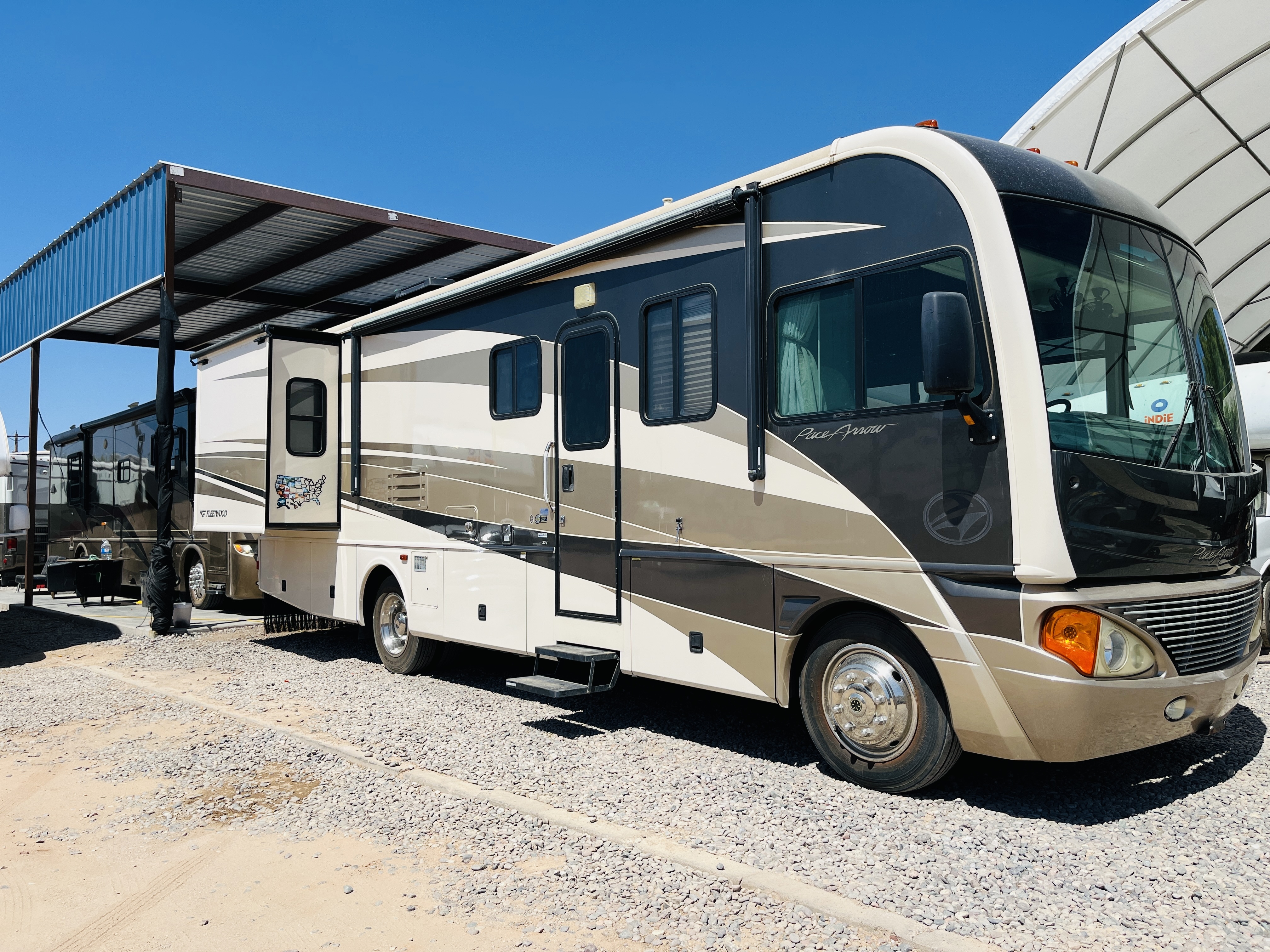 2006 Fleetwood PACE ARROW 33V in mesa AZ
