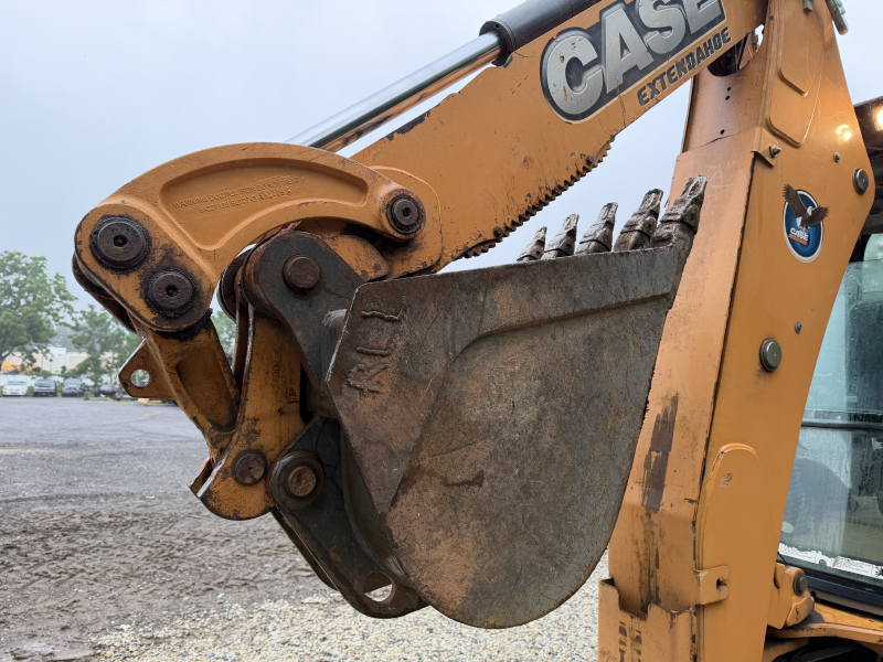2015 CASE 580SN