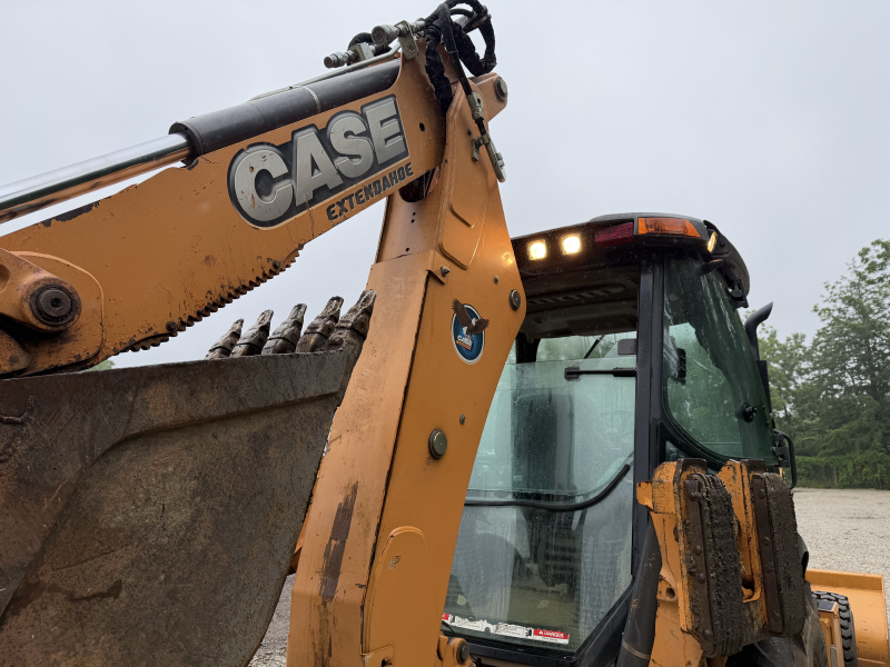 2015 CASE 580SN