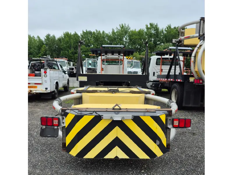 2000 INTERNATIONAL 4600