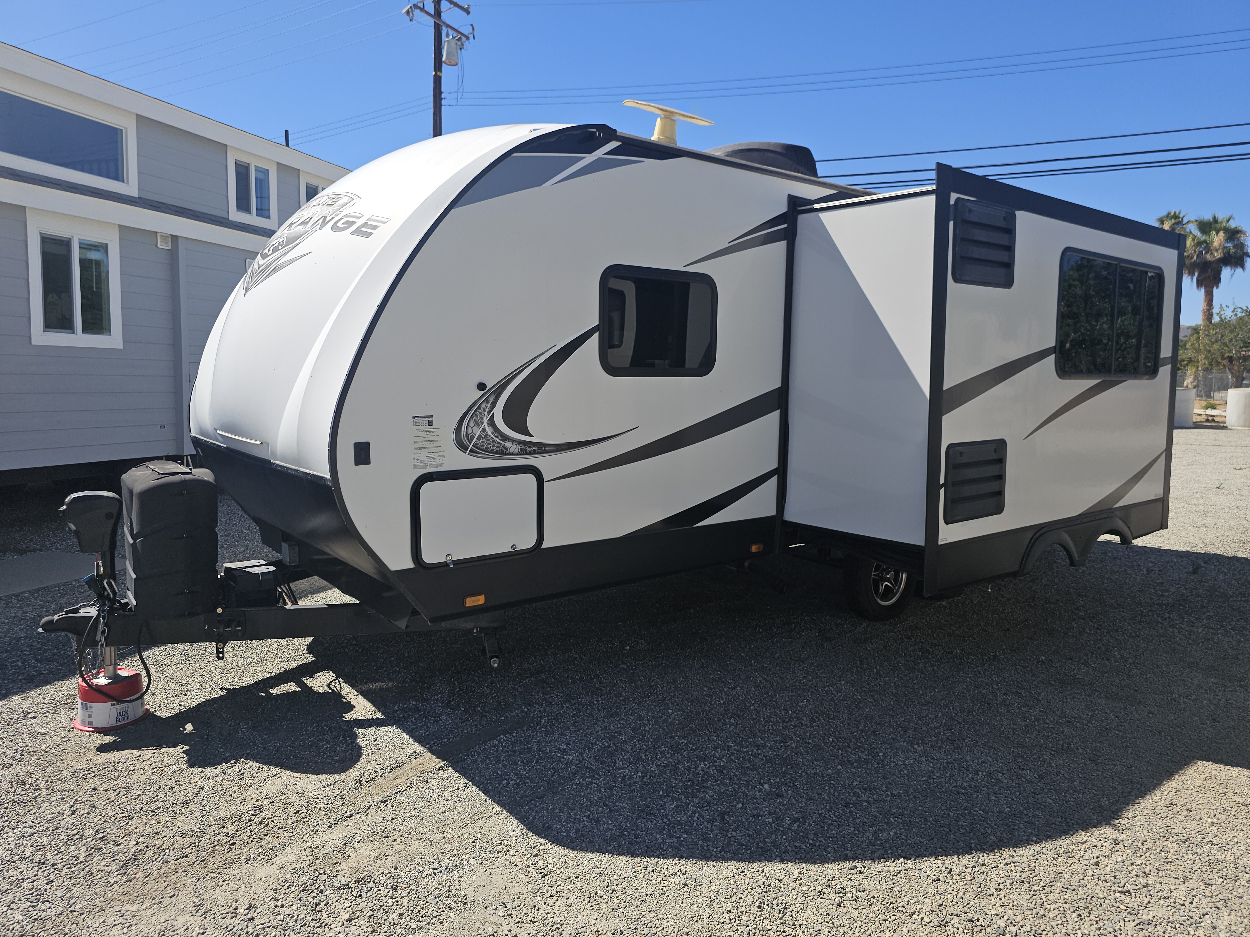 2021 Highland Ridge OPEN RANGE ULTRA LITE UT2102RB in hemet CA