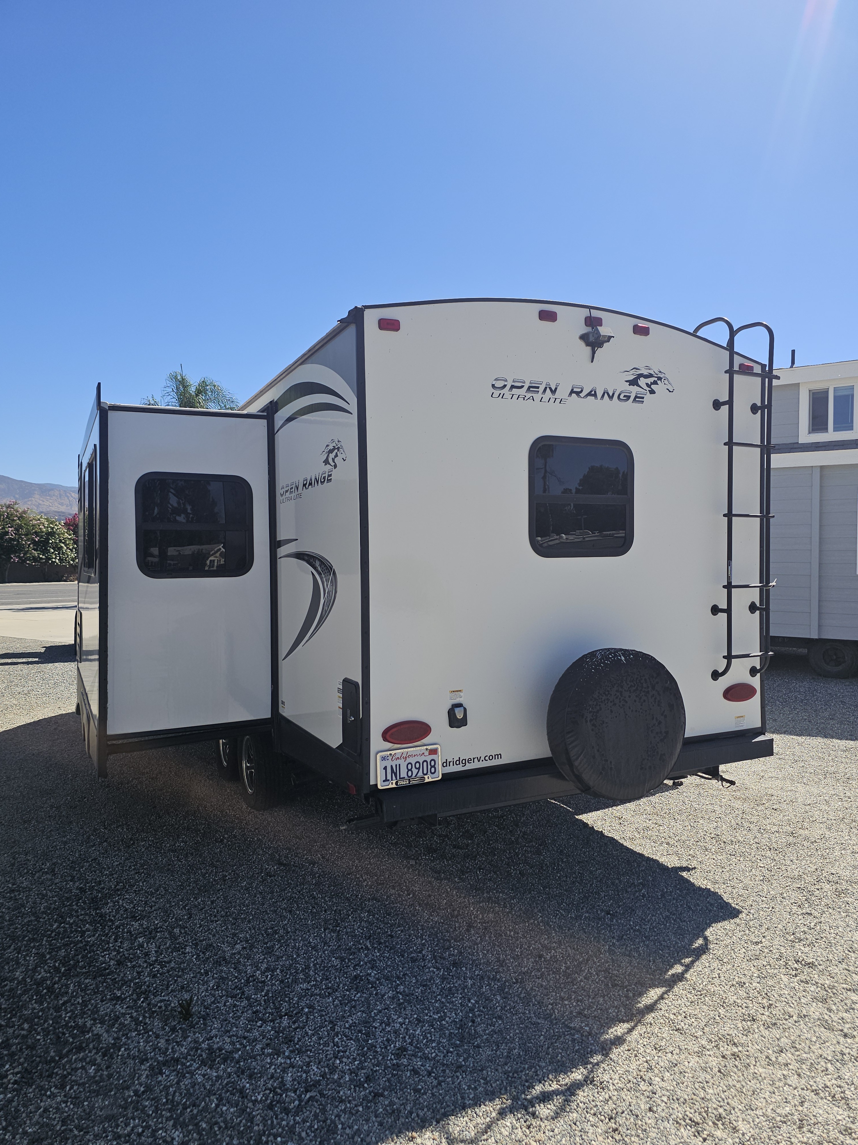 2021 Highland Ridge OPEN RANGE ULTRA LITE UT2102RB in hemet CA